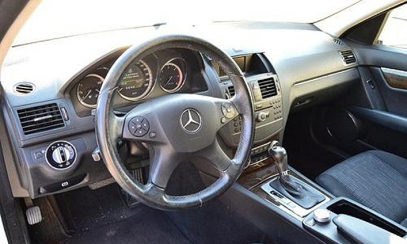 Mercedes-Benz C 200 ...