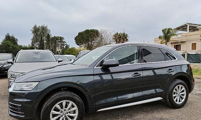 Audi Q5 2.0Tdi Navig...