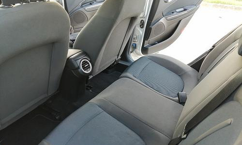 Fiat Bravo 1.4 Gpl...