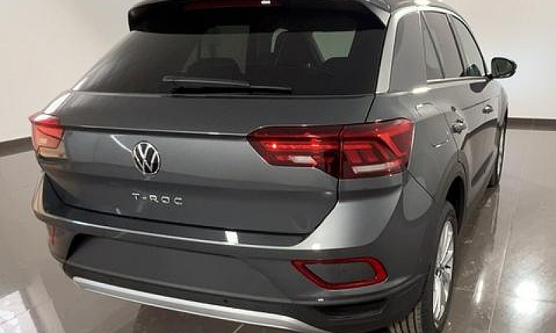 Volkswagen T-Roc 1.5...