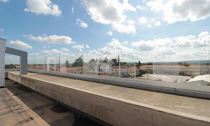 4 Locali A Dueville...