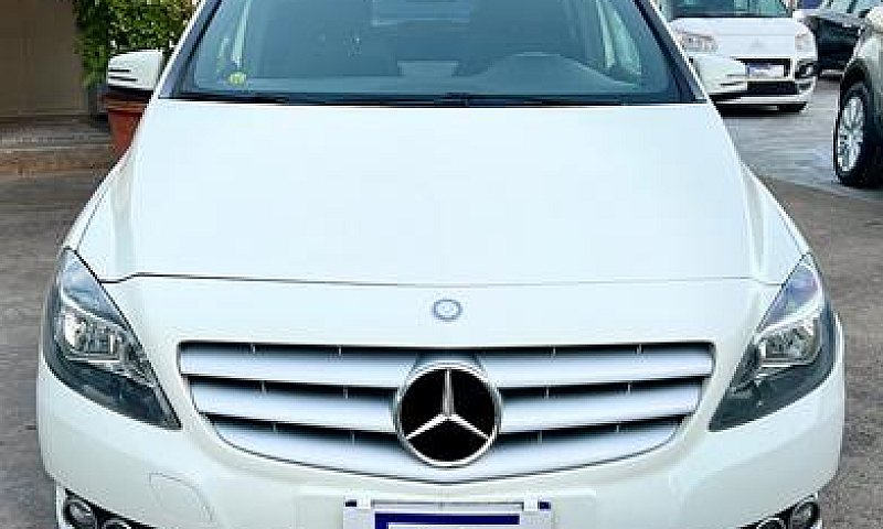 Mercedes-Benz B 180 ...