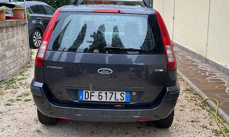 Ford Fusion 1.4 Tdci...