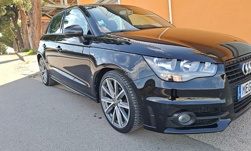 Audi A1 2015 1.6 90C...