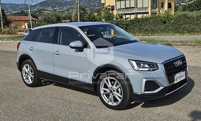 Audi Q2 35 Tfsi S Tr...