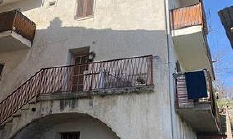 Appartamento E Canti...