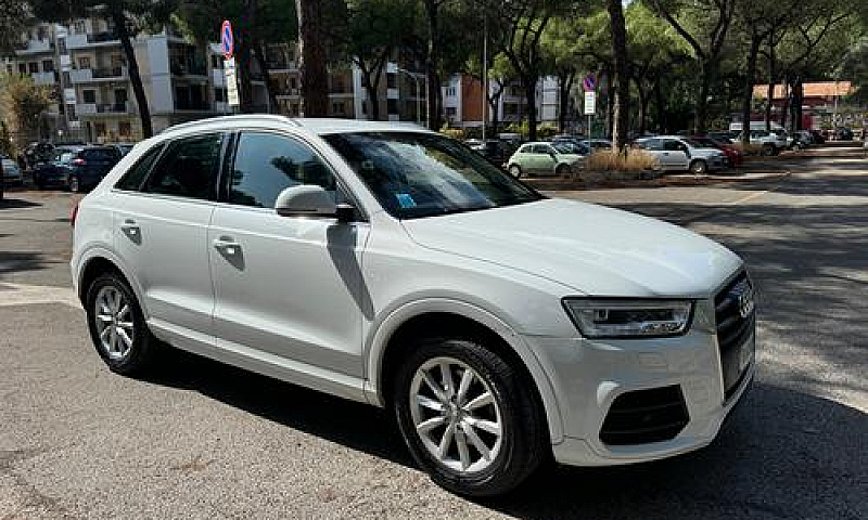 Audi Q3 - 2015...