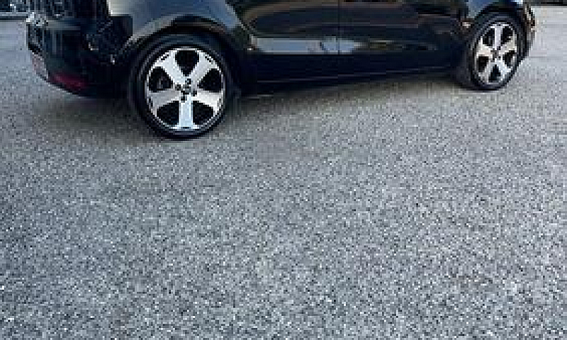 Kia Rio 1.4 Crdi - U...