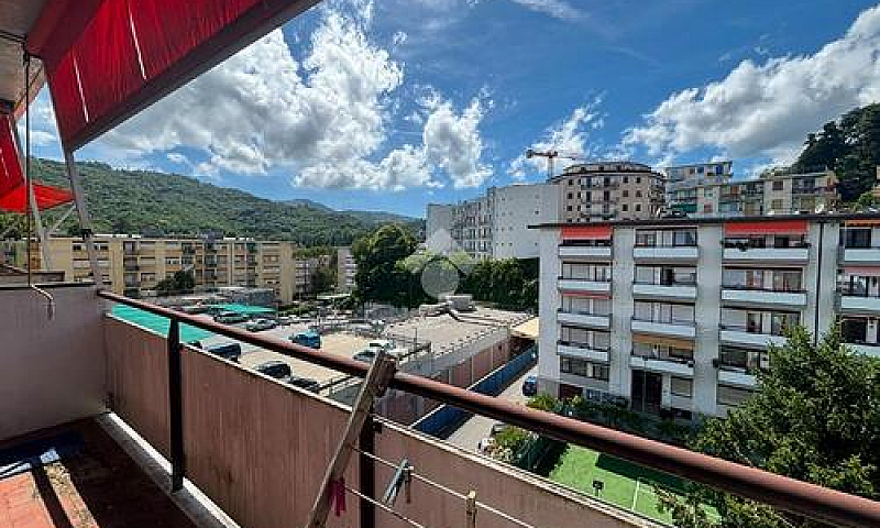 2 Locali A Rapallo...