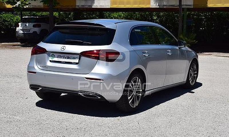 Mercedes A 180 D Aut...