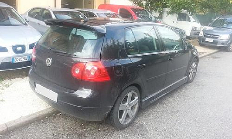 Volkswagen Golf V 2....