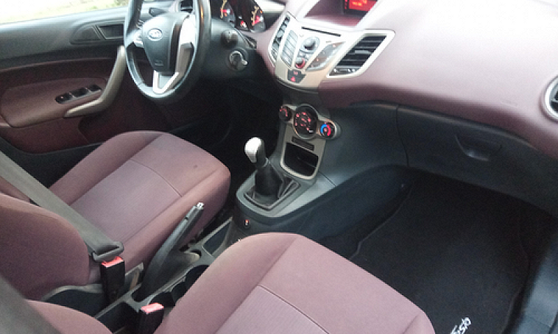 Ford Fiesta 1.4 Benz...