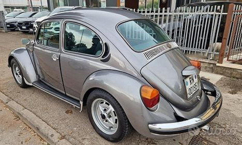 Volkswagen Maggiolin...