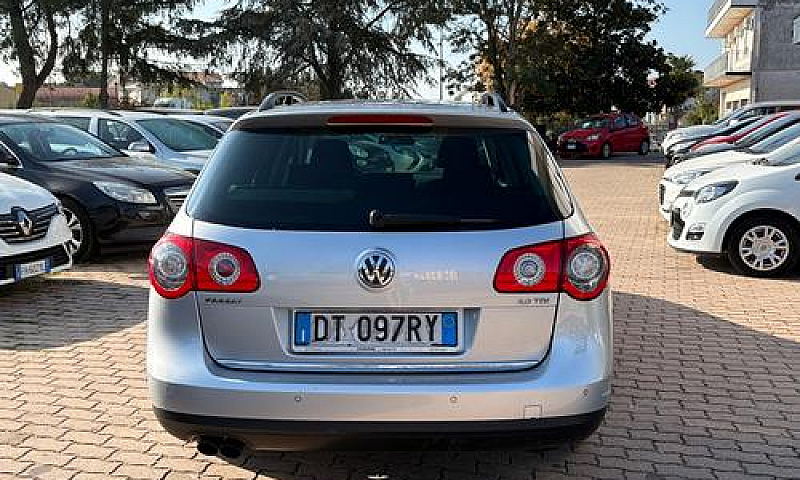 Volkswagen Passat 2....