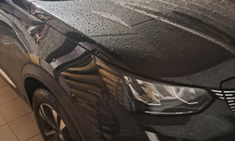 Peugeot 2008...