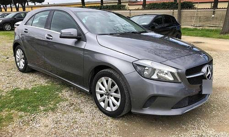 Mercedes-Benz A 180 ...