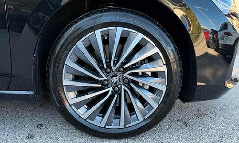 Skoda Superb 2.0 Tsi...