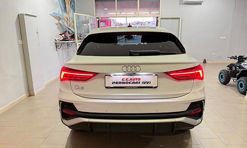 Audi Q3 Spb 35 Tdi S...