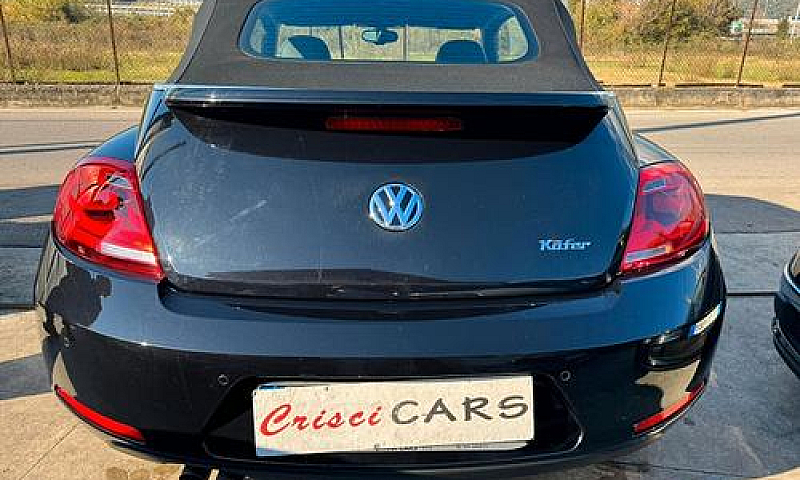 Volkswagen Maggiolin...