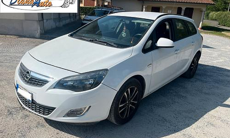 Opel Astra 2.0 Cdti ...