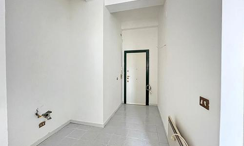 Murialdo: Monolocale...