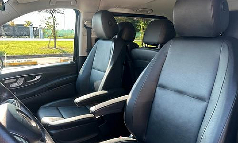 Mercedes-Benz Vito 8...