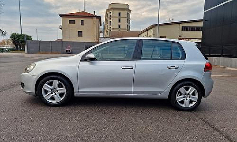 Volkswagen Golf 1.6 ...