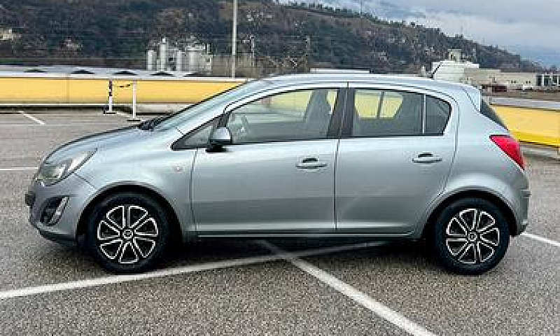 Opel Corsa 1.2 85Cv ...