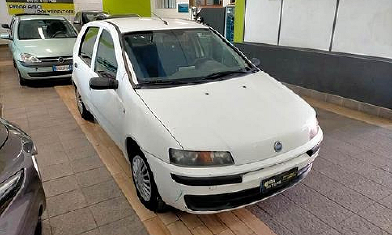 Fiat Punto 1.2 5 Por...