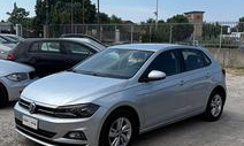 Volkswagen Polo Busi...