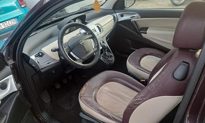 Lancia Ypsilon Gpl...