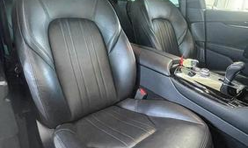 Maserati Levante V6 ...