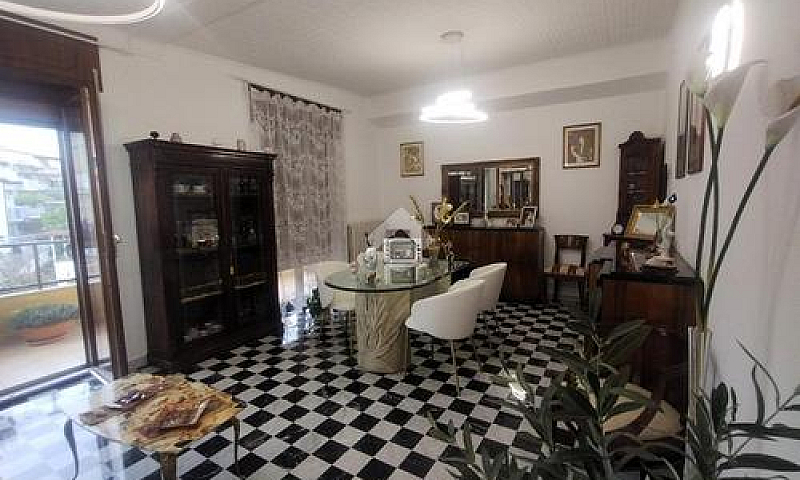5 Locali A Castrolib...