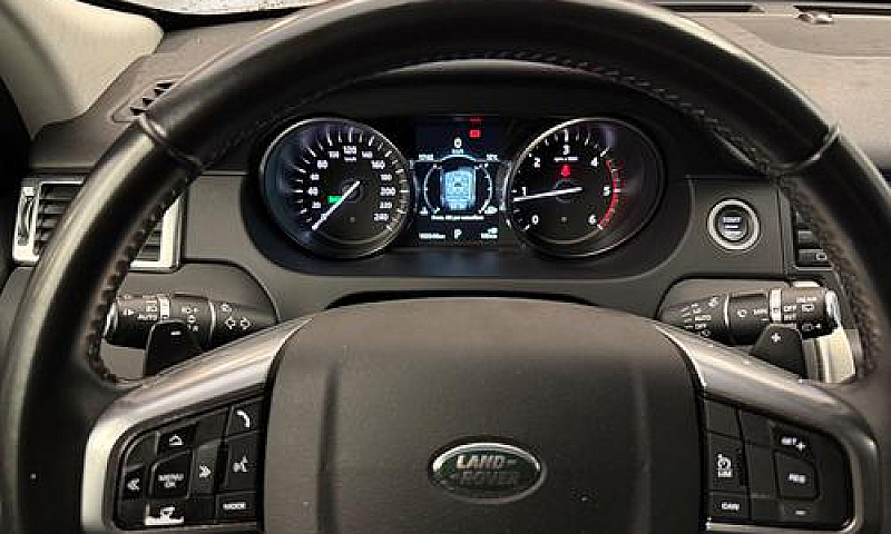 Land Rover Discovery...
