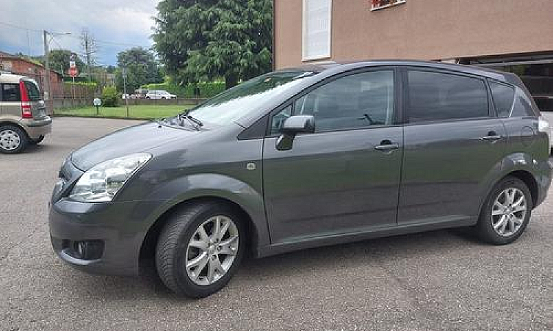 Toyota Corolla Verso...