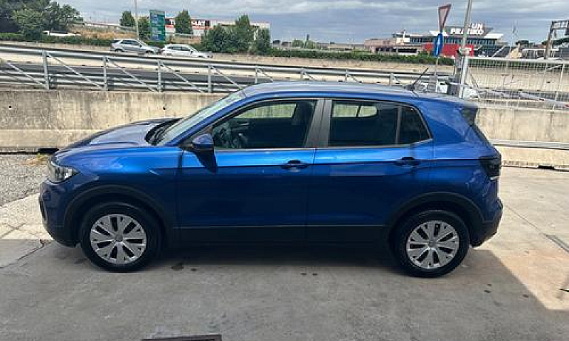 Volkswagen T-Cross 1...