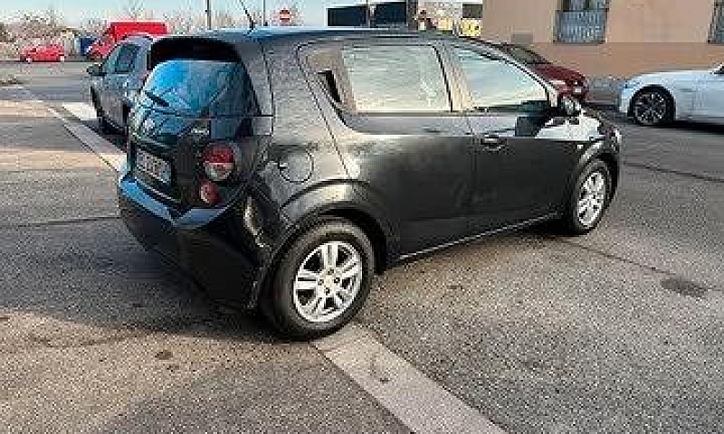 Chevrolet Aveo 1.2 8...