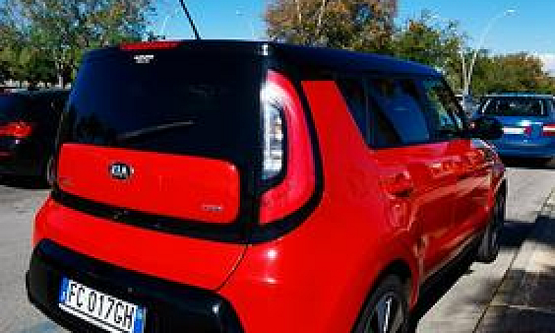 Kia Soul 1.6 Crdi So...