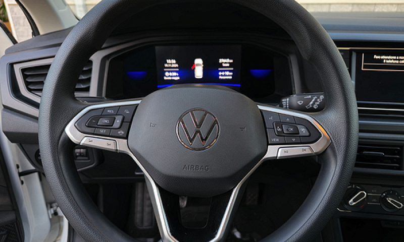 Volkswagen Polo...