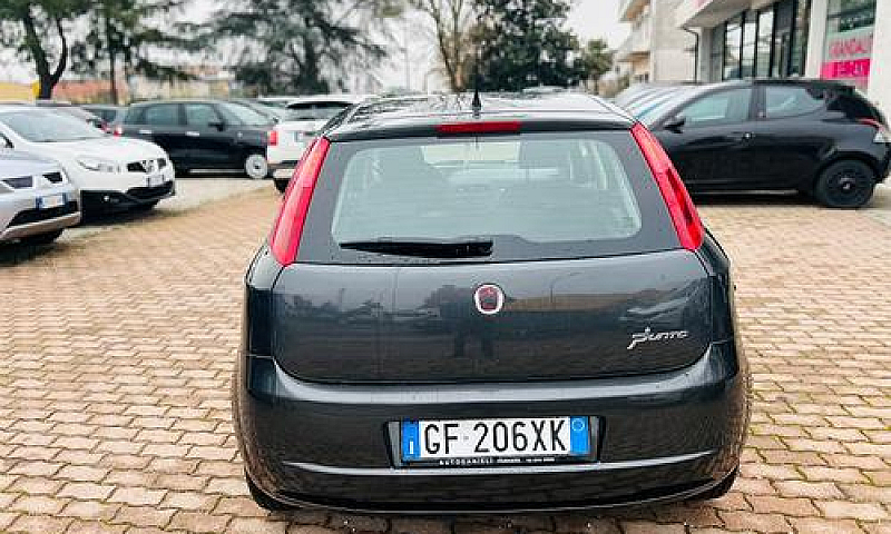 Fiat Grande Punto 1....