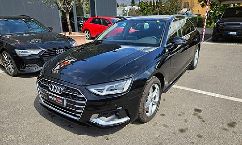 Audi A4 Avant 30 Tdi...