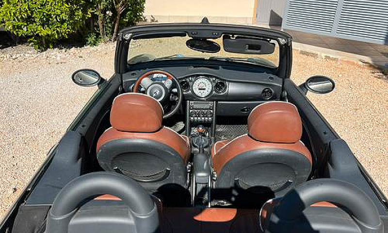 Mini Mini Cabrio 1.6...