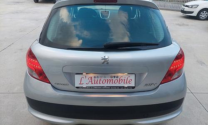 Peugeot 207 Plus 1.4...
