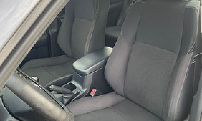 Modello Toyota-Rav4 ...