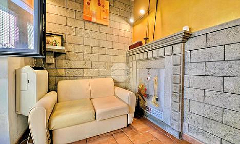 2 Locali A Viterbo...