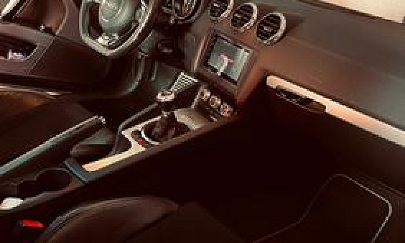 Audi Tt...