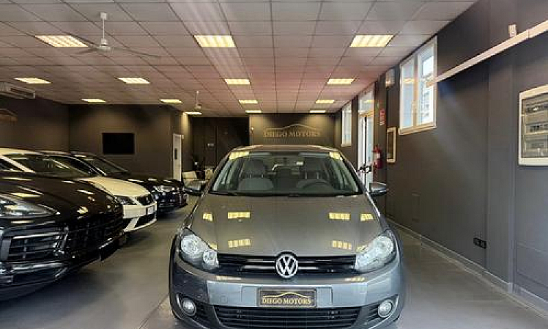 Volkswagen Golf Var....