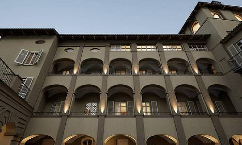 Appartamento Di 98 M...