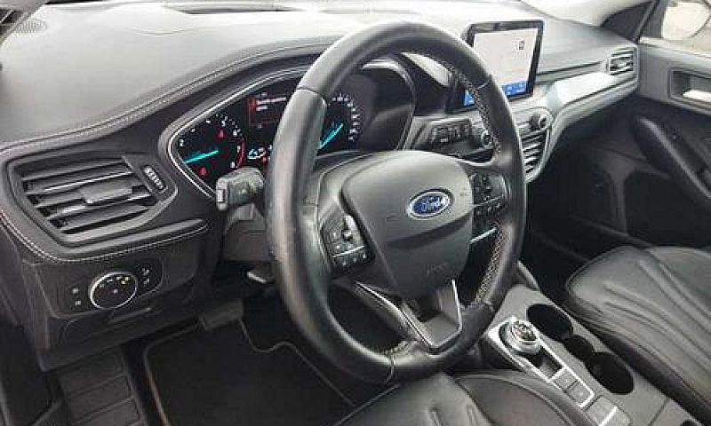 Ford Focus 1.0 Ecobo...