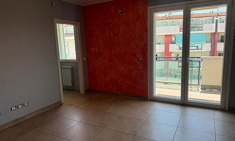 Duplex Pentalocale C...